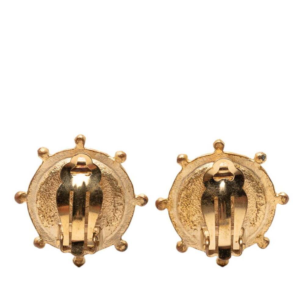 CHANEL Gold Pearl Logo Earrings - Picture 2 of 3